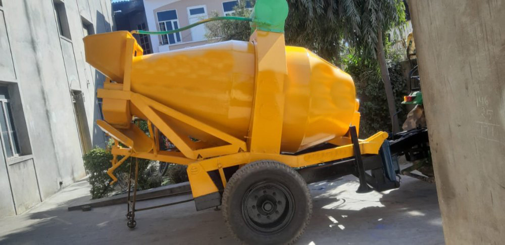 1743249106_tractor drive tm.jpg